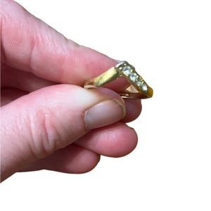Avon Gold Tone Ring ~ Size 8